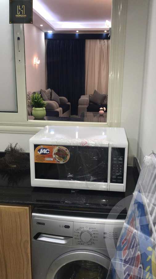 https://aqarmap.com.eg/ar/listing/6263179-for-rent-cairo-new-cairo-compounds-nyoum-nyw-kyrw