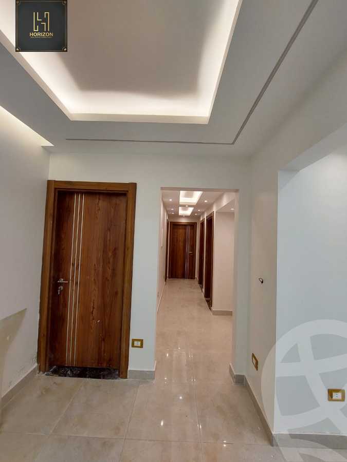 https://aqarmap.com.eg/ar/listing/6270219-for-rent-cairo-new-cairo-compounds-hyde-park-hpr-hyde-park