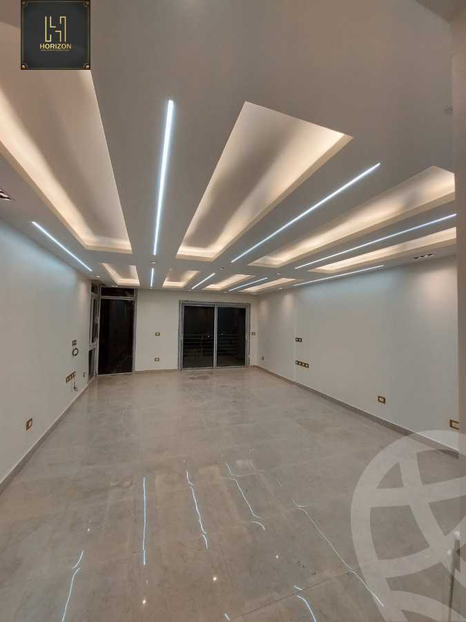 https://aqarmap.com.eg/ar/listing/6270219-for-rent-cairo-new-cairo-compounds-hyde-park-hpr-hyde-park