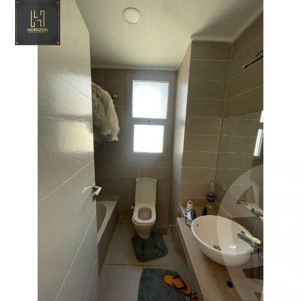 https://aqarmap.com.eg/en/listing/6270356-for-sale-cairo-new-cairo-compounds-kmbwnd-fyldj-jyt-blm-hylz