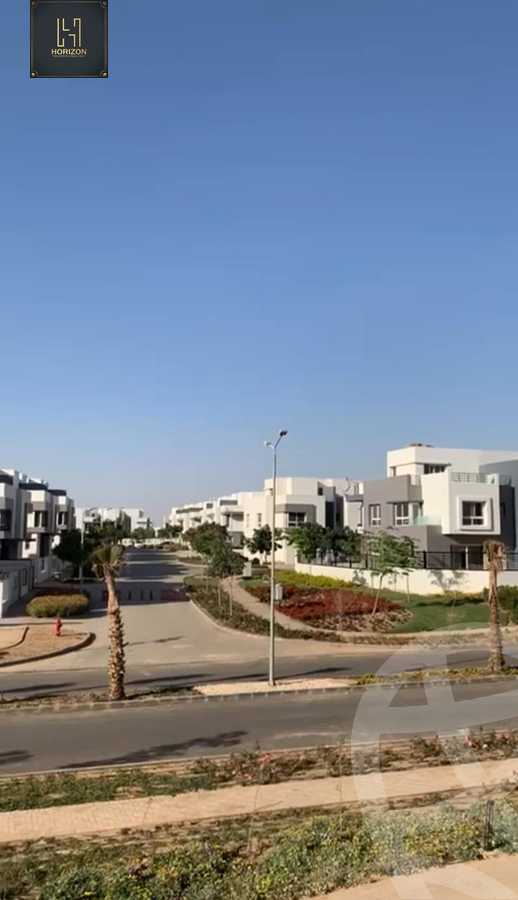 https://aqarmap.com.eg/en/listing/6276901-for-sale-cairo-new-cairo-compounds-hyde-park-cluster-15-hyde-park