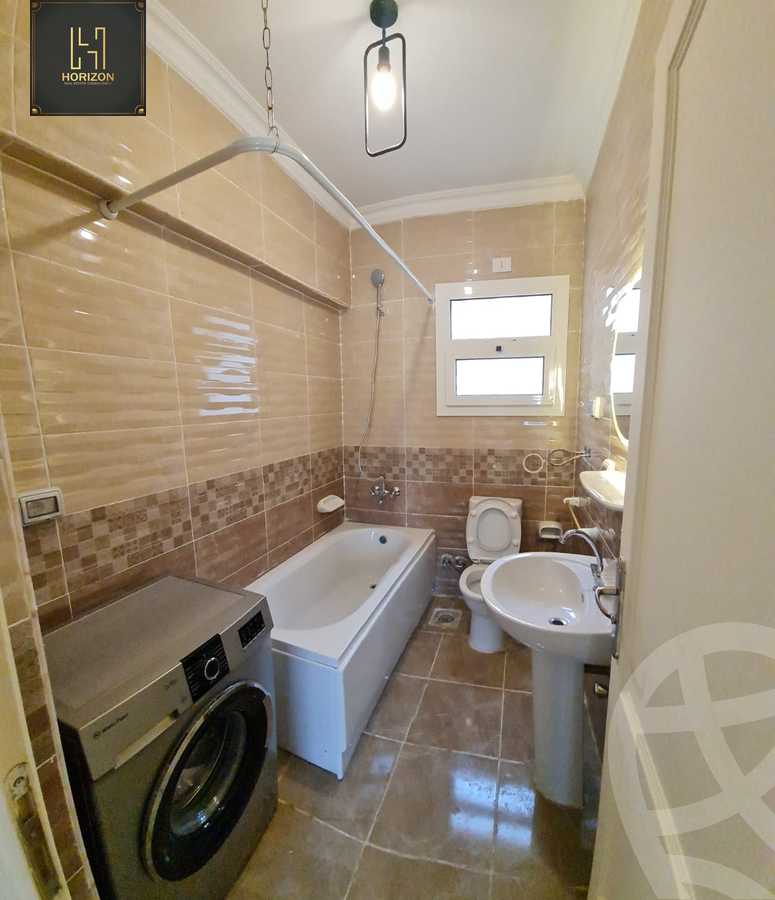 https://aqarmap.com.eg/en/listing/6277305-for-rent-cairo-new-cairo-lrhb-city-phase-2-shr-tl-t-mstfy
