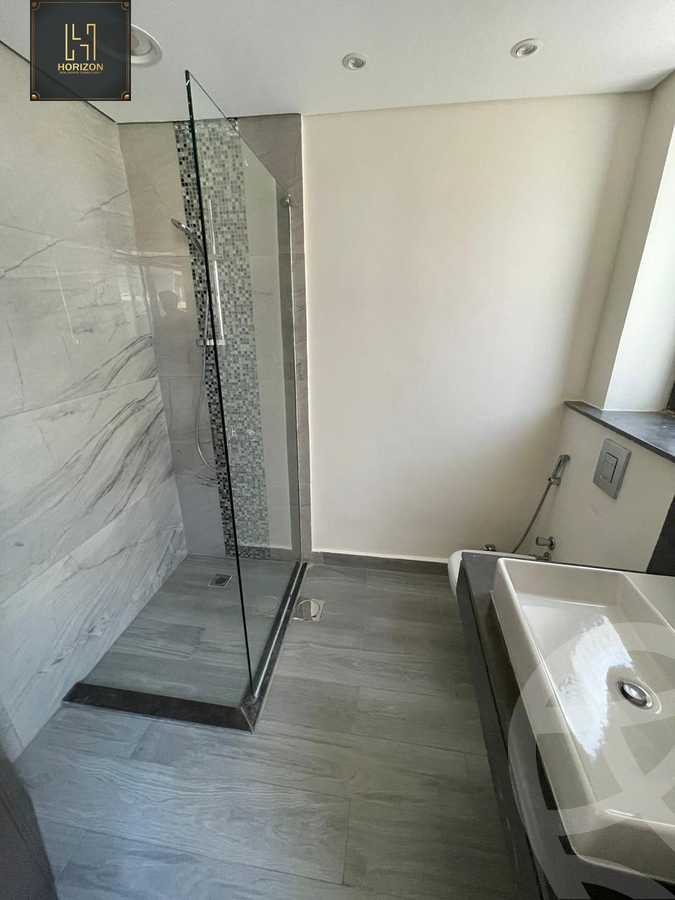 https://aqarmap.com.eg/ar/listing/6279913-for-rent-cairo-new-cairo-compounds-lakeview-residence