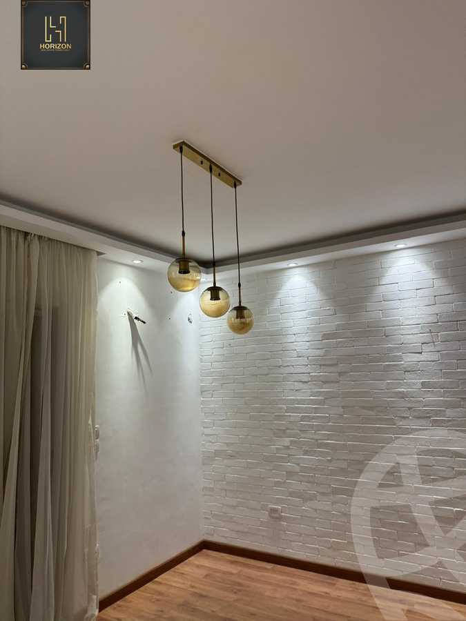 https://aqarmap.com.eg/en/listing/6280122-for-sale-cairo-new-cairo-compounds-the-square