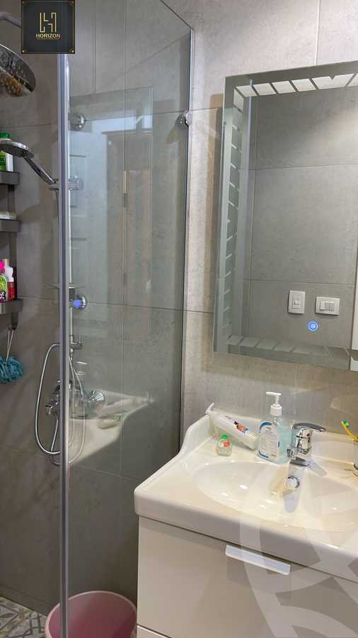 https://aqarmap.com.eg/en/listing/6280122-for-sale-cairo-new-cairo-compounds-the-square
