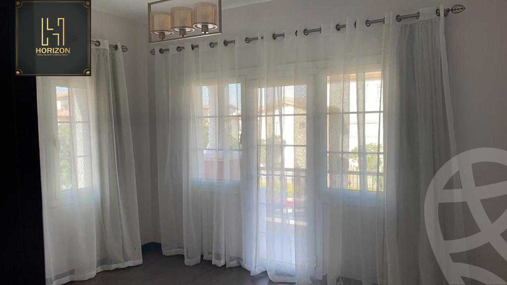 https://aqarmap.com.eg/en/listing/6280451-for-rent-cairo-new-cairo-compounds-hyde-park-cluster-1-hyde-park