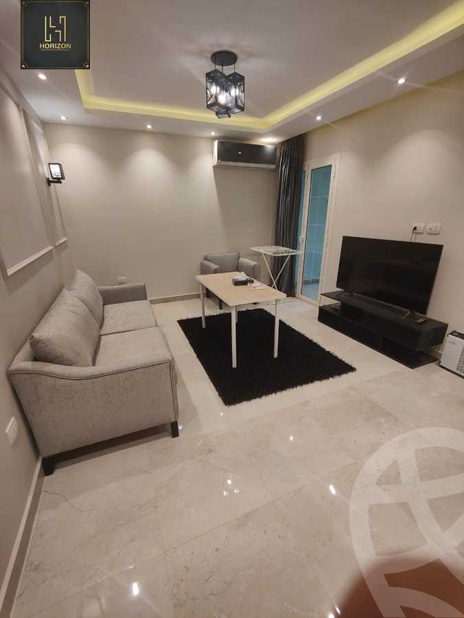https://aqarmap.com.eg/ar/listing/6283357-for-rent-cairo-new-cairo-compounds-mountain-view-hyde-park