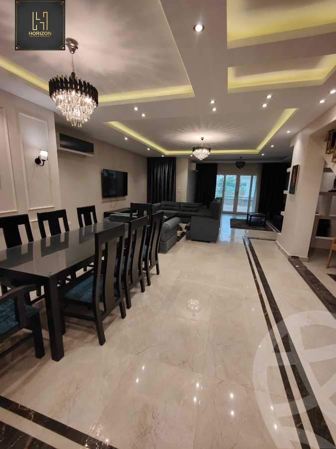 https://aqarmap.com.eg/ar/listing/6283357-for-rent-cairo-new-cairo-compounds-mountain-view-hyde-park