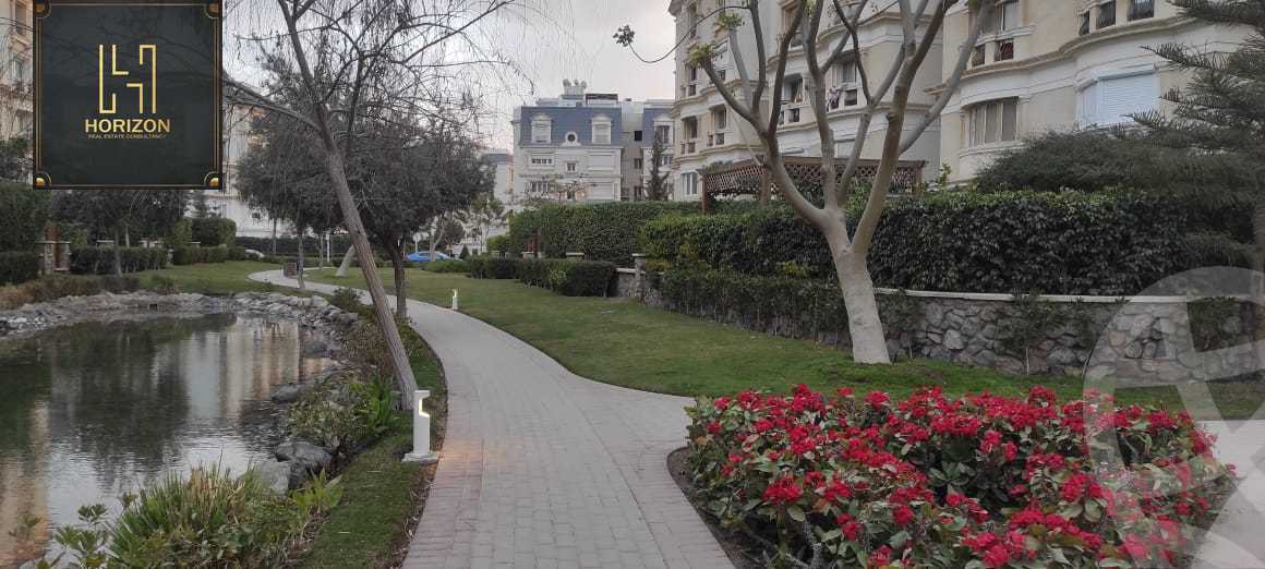 https://aqarmap.com.eg/ar/listing/6288836-for-sale-cairo-new-cairo-compounds-mountain-view-hyde-park