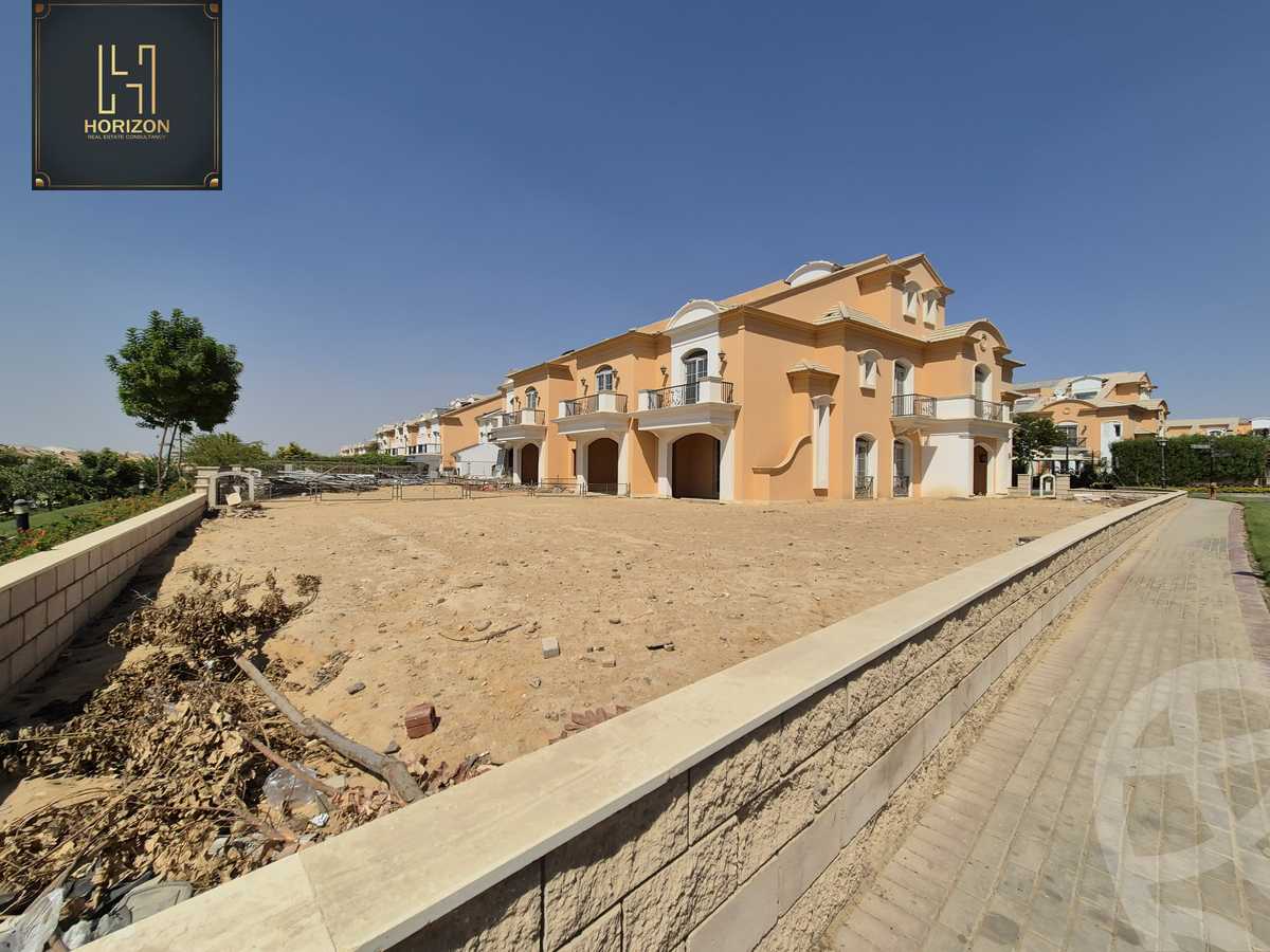 https://aqarmap.com.eg/en/listing/6288930-for-sale-cairo-new-cairo-compounds-layan-residence-manazel