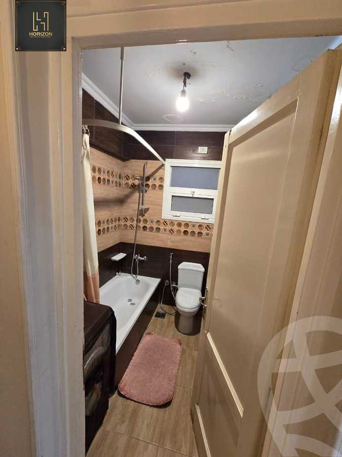 https://aqarmap.com.eg/ar/listing/6277305-for-rent-cairo-new-cairo-lrhb-city-phase-2-shr-tl-t-mstfy