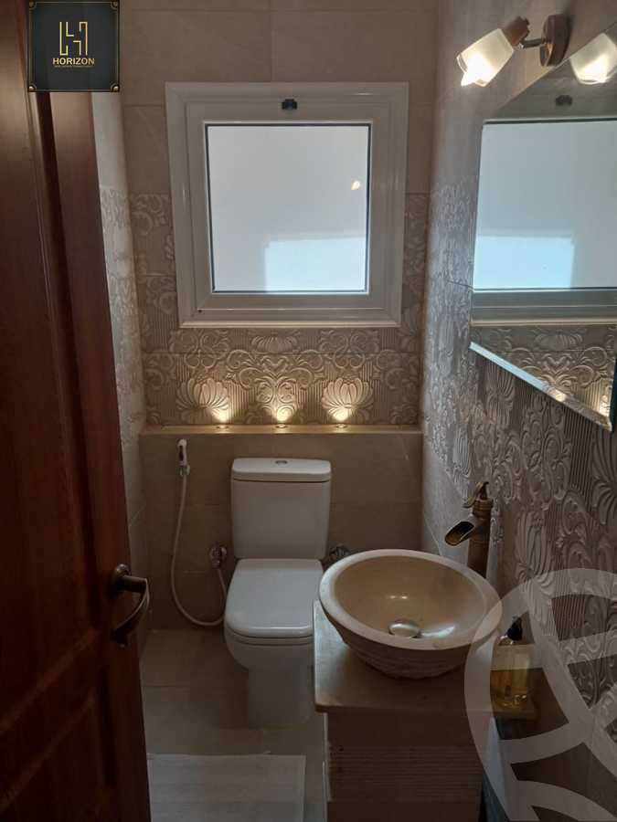 https://aqarmap.com.eg/en/listing/6300508-for-sale-cairo-new-cairo-compounds-the-square