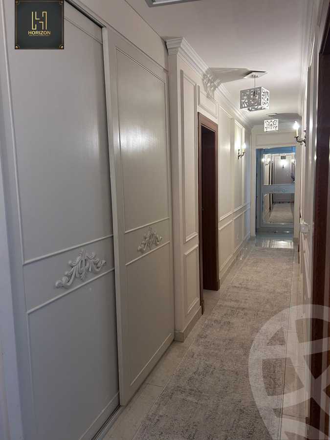 https://aqarmap.com.eg/en/listing/6300508-for-sale-cairo-new-cairo-compounds-the-square