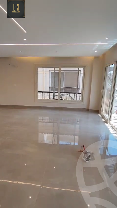 https://aqarmap.com.eg/en/listing/6300923-for-rent-cairo-new-cairo-compounds-stwn-ryzydns-by-ar-y-llttwyr