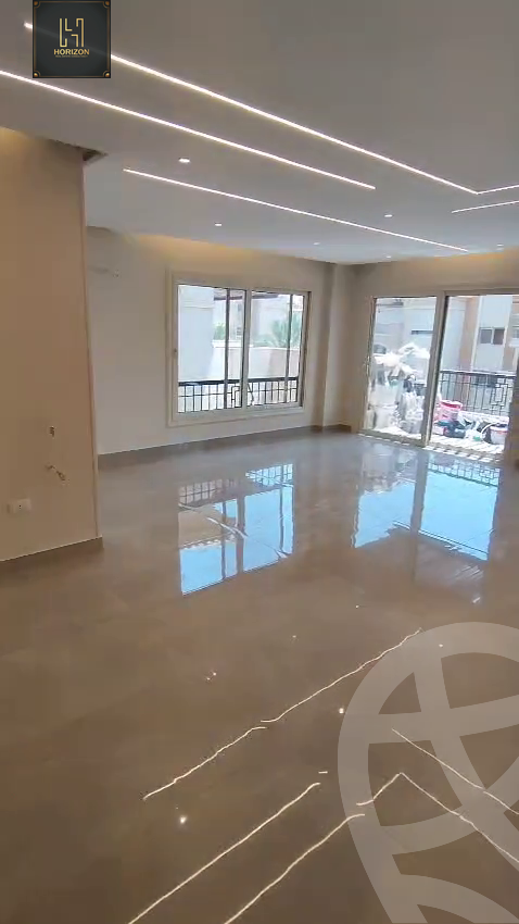 https://aqarmap.com.eg/en/listing/6300923-for-rent-cairo-new-cairo-compounds-stwn-ryzydns-by-ar-y-llttwyr