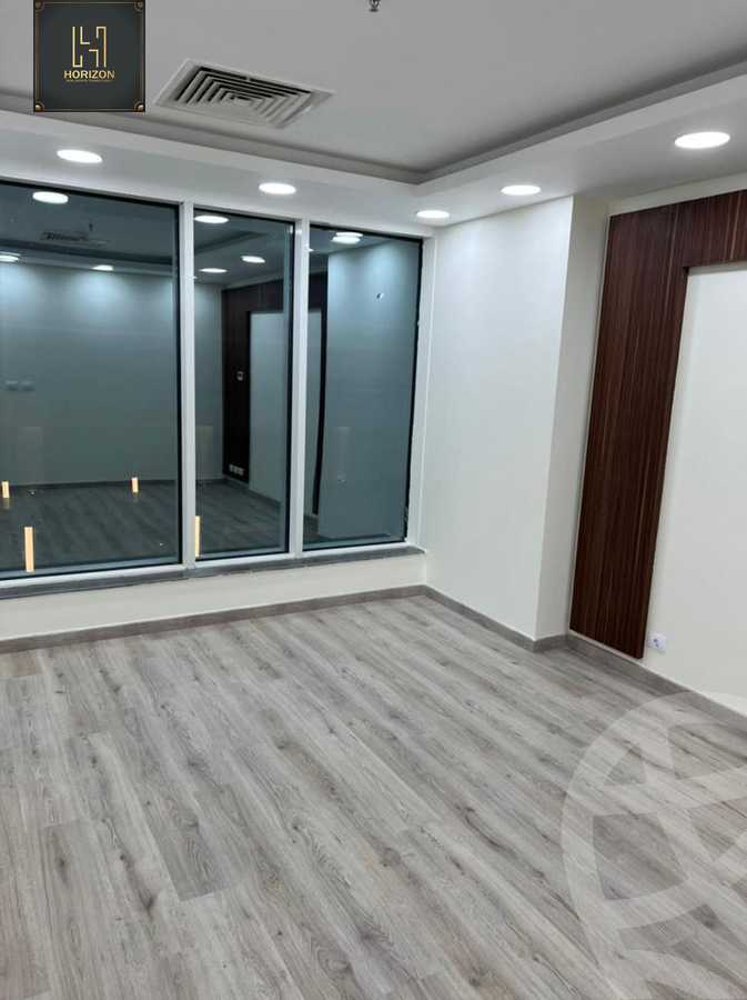 https://aqarmap.com.eg/ar/listing/6304907-for-rent-cairo-new-cairo-compounds-tryfywm-skwyr-mwl-nm-llttwyr