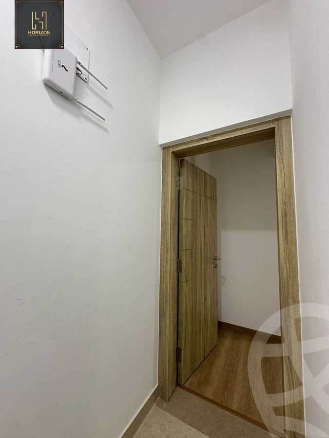 https://aqarmap.com.eg/ar/listing/6306904-for-rent-cairo-new-cairo-compounds-fifth-square