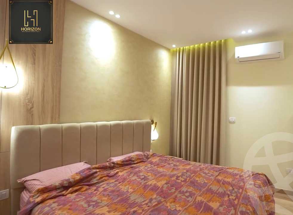 https://aqarmap.com.eg/ar/listing/6310108-for-sale-cairo-new-cairo-compounds-fifth-square