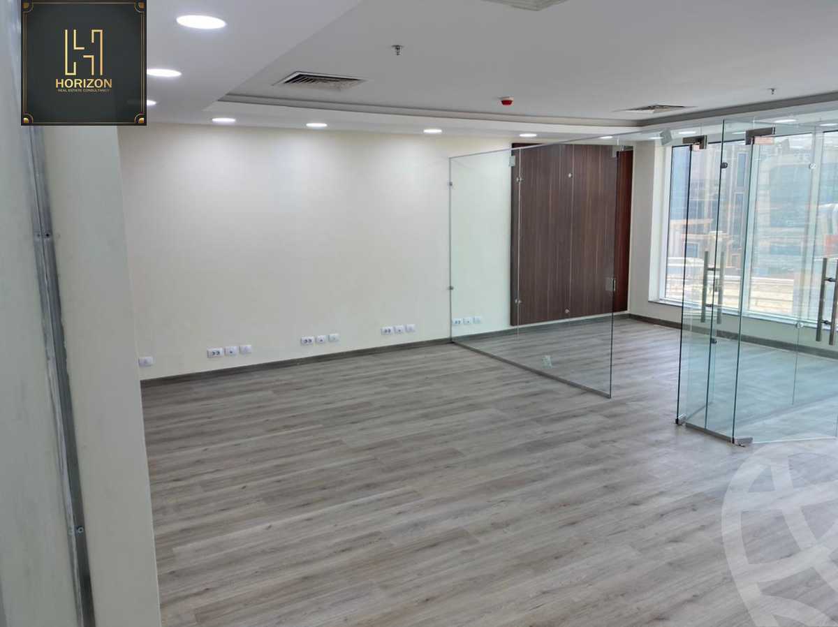 https://aqarmap.com.eg/ar/listing/6311555-for-rent-cairo-new-cairo-compounds-tryfywm-skwyr-mwl-nm-llttwyr