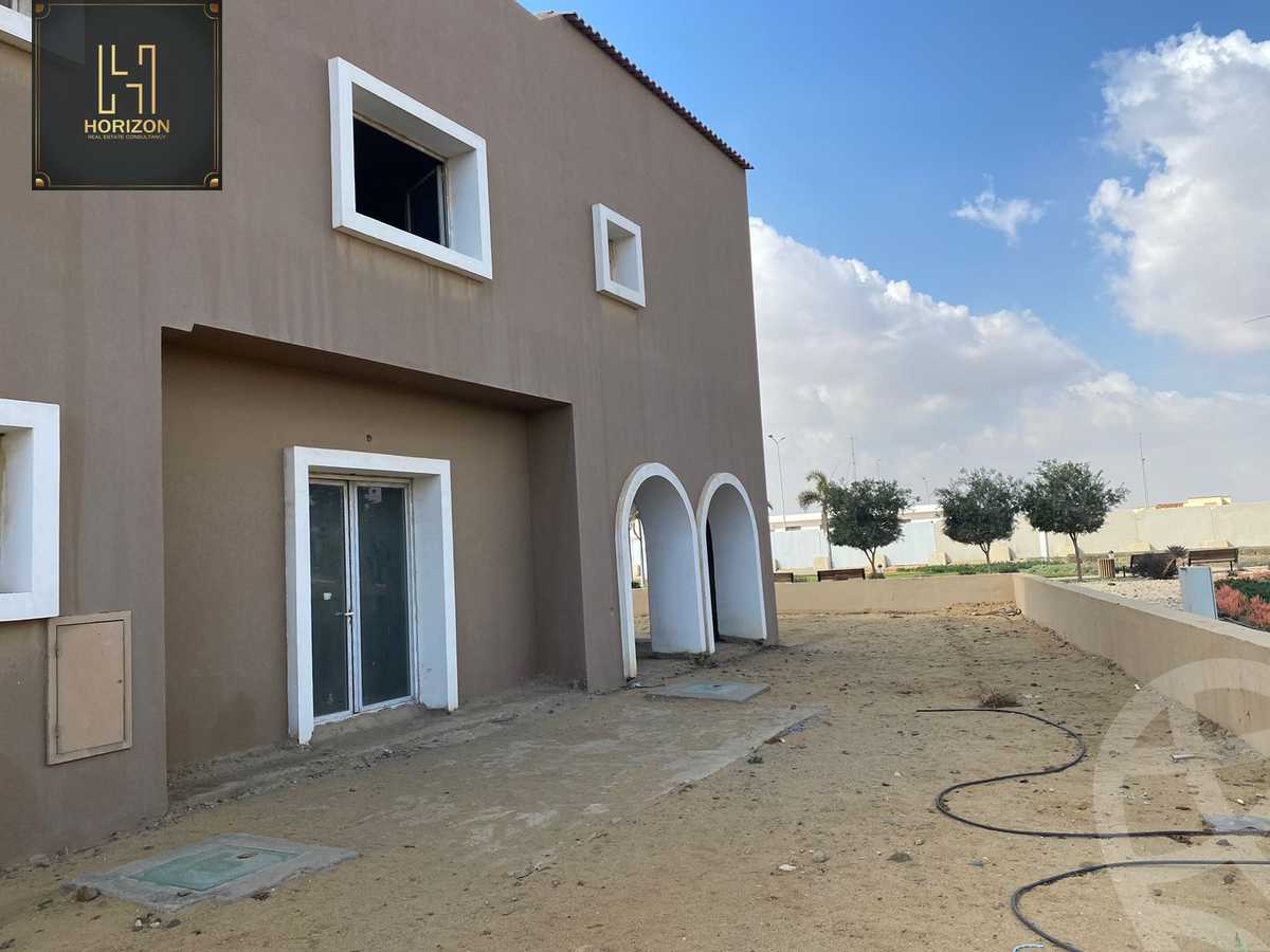 https://aqarmap.com.eg/en/listing/6314163-for-sale-cairo-new-cairo-compounds-hyde-park-cluster-4-hyde-park