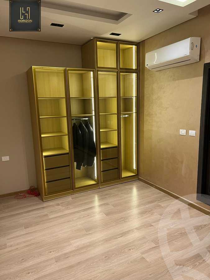 https://aqarmap.com.eg/en/listing/6327427-for-sale-cairo-new-cairo-compounds-fifth-square