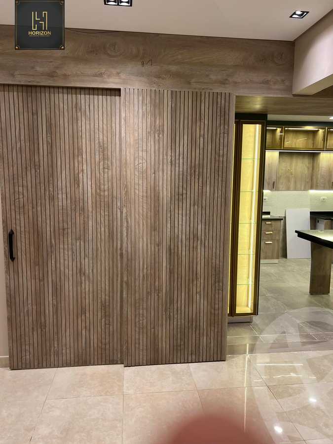 https://aqarmap.com.eg/en/listing/6327427-for-sale-cairo-new-cairo-compounds-fifth-square