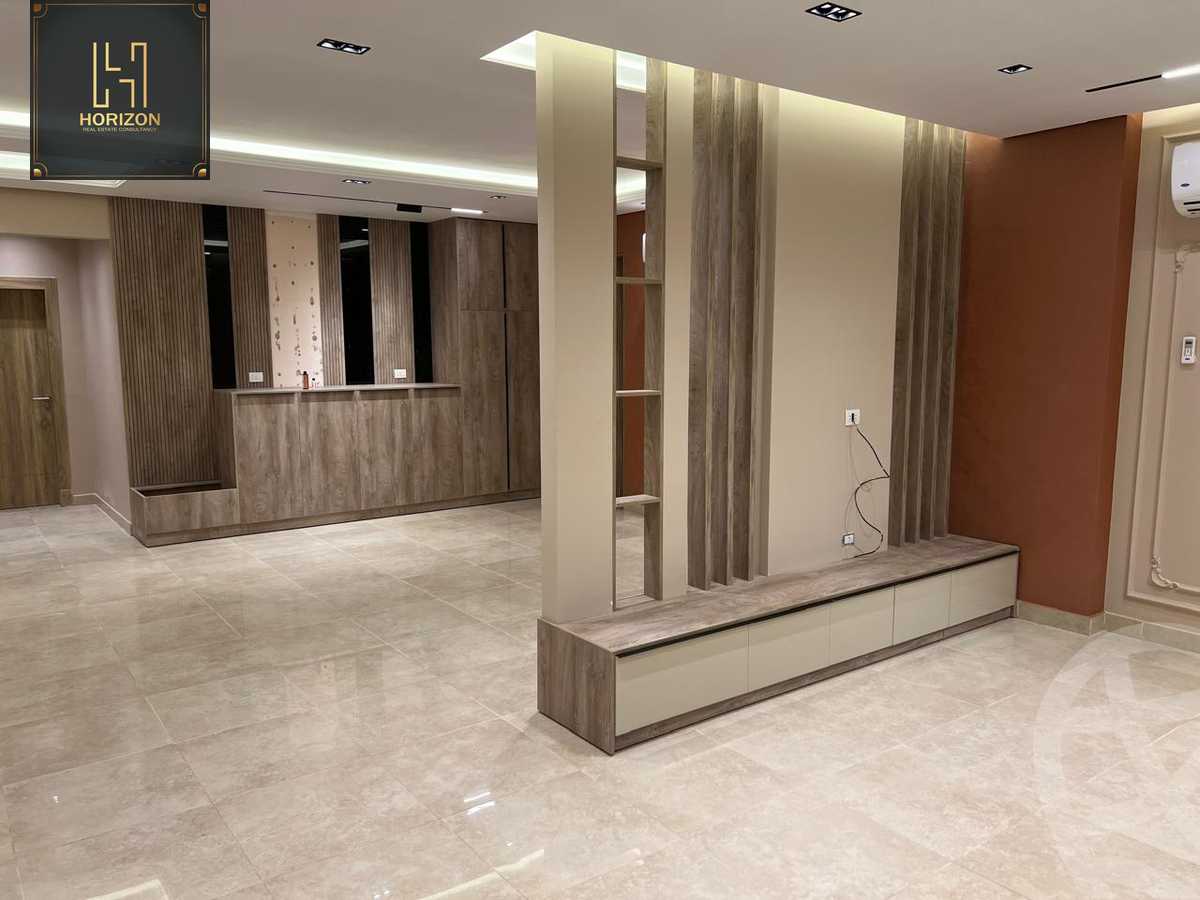https://aqarmap.com.eg/en/listing/6327427-for-sale-cairo-new-cairo-compounds-fifth-square