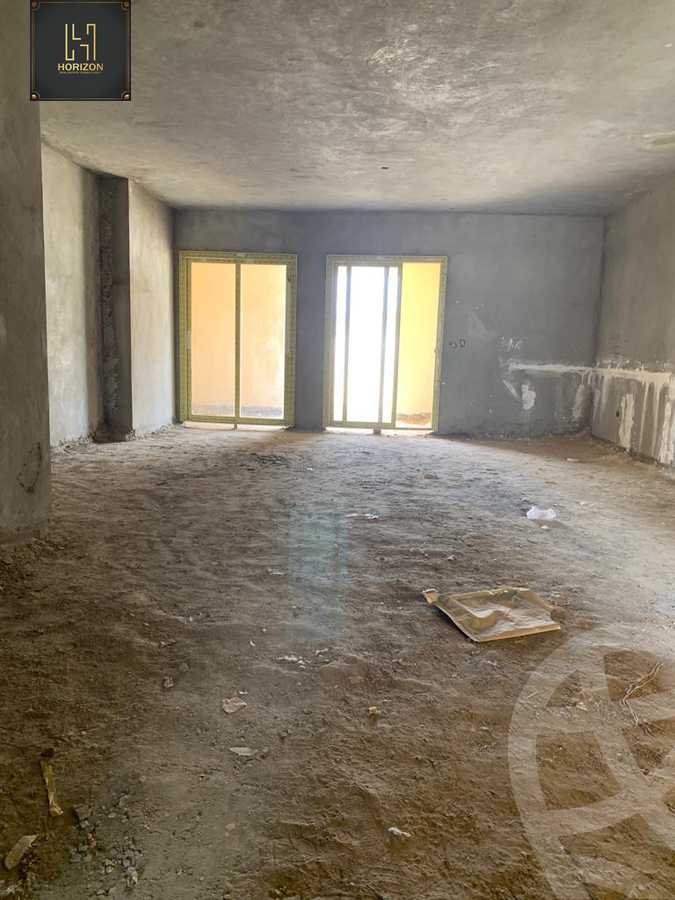 https://aqarmap.com.eg/en/listing/6328667-for-sale-cairo-new-cairo-lmstqbl-syty-compounds-lavenir