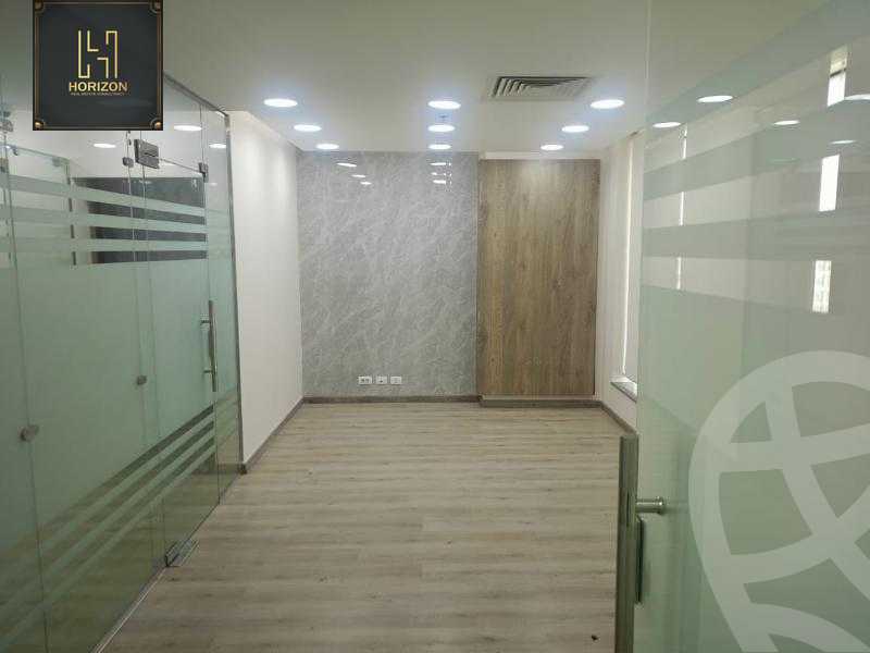 https://aqarmap.com.eg/ar/listing/6329811-for-rent-cairo-new-cairo-compounds-tryfywm-skwyr-mwl-nm-llttwyr