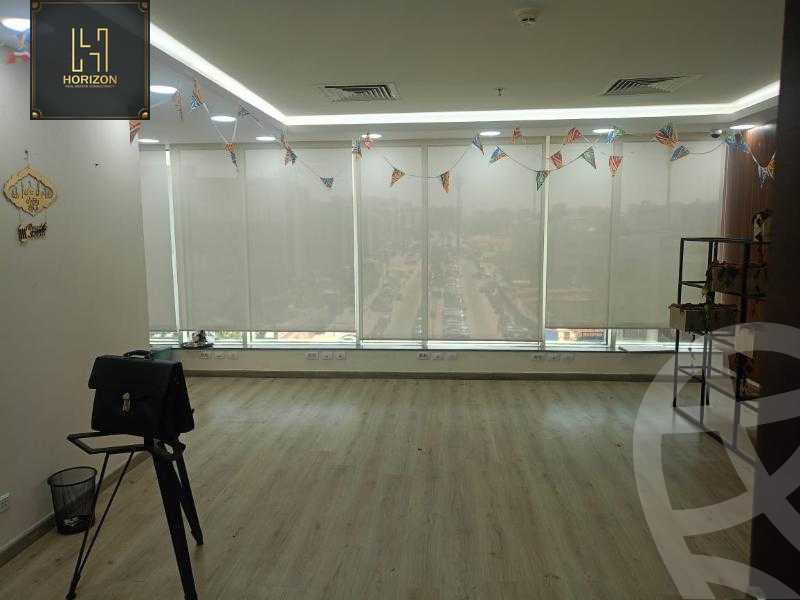 https://aqarmap.com.eg/ar/listing/6329811-for-rent-cairo-new-cairo-compounds-tryfywm-skwyr-mwl-nm-llttwyr