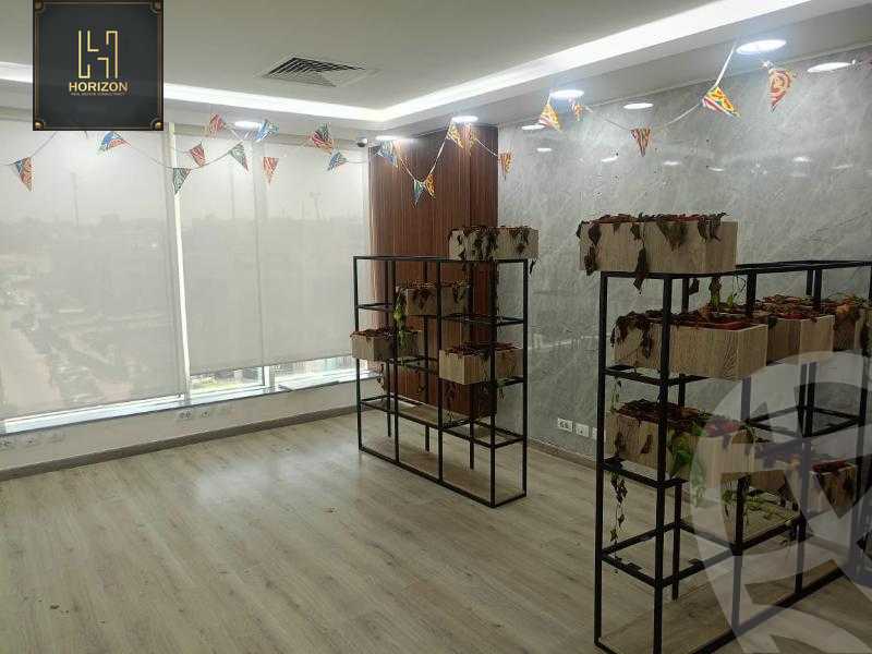 https://aqarmap.com.eg/ar/listing/6329811-for-rent-cairo-new-cairo-compounds-tryfywm-skwyr-mwl-nm-llttwyr