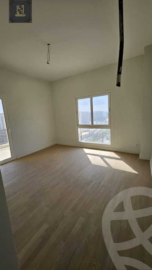 https://aqarmap.com.eg/ar/listing/6336289-for-sale-cairo-new-cairo-compounds-mivida-boulevard-mivida