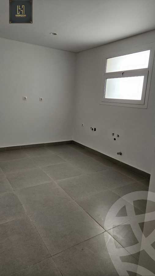 https://aqarmap.com.eg/ar/listing/6336289-for-sale-cairo-new-cairo-compounds-mivida-boulevard-mivida