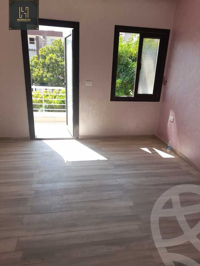 https://aqarmap.com.eg/ar/listing/6338102-for-rent-cairo-new-cairo-compounds-hyde-park-cluster-6-hyde-park
