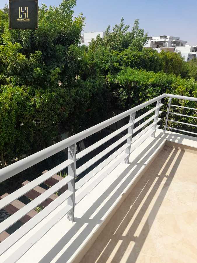 https://aqarmap.com.eg/ar/listing/6338102-for-rent-cairo-new-cairo-compounds-hyde-park-cluster-6-hyde-park