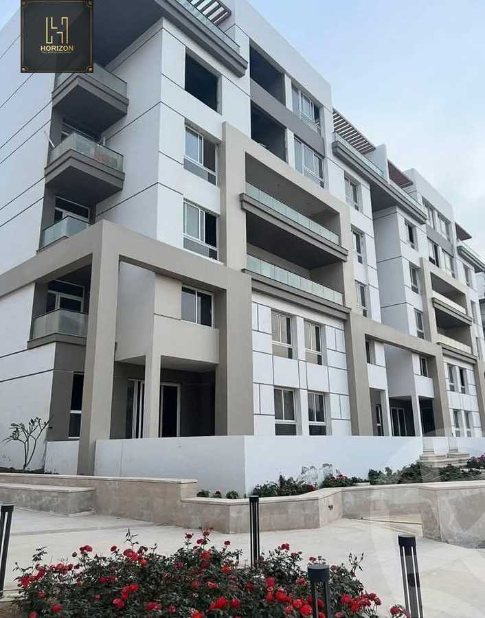 https://aqarmap.com.eg/ar/listing/6339702-for-sale-cairo-new-cairo-compounds-hyde-park-park-corner-hyde-park