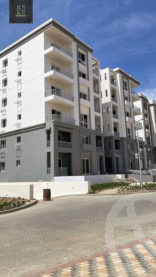 https://aqarmap.com.eg/ar/listing/6339702-for-sale-cairo-new-cairo-compounds-hyde-park-park-corner-hyde-park