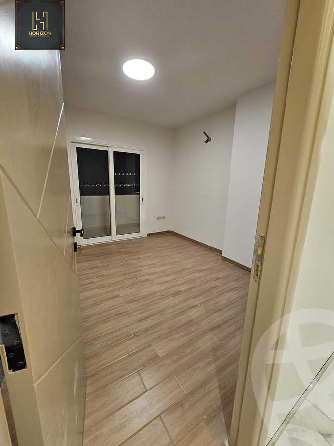 https://aqarmap.com.eg/ar/listing/6351045-for-rent-cairo-new-cairo-compounds-mwntn-fyw-y-syty-mountain-park-mountain-view-icity