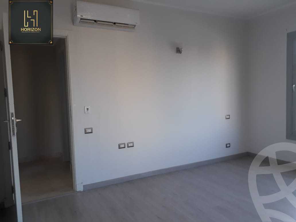 https://aqarmap.com.eg/en/listing/6351615-for-sale-cairo-new-cairo-compounds-kmbwnd-fyldj-jyt-blm-hylz