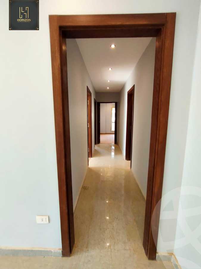 https://aqarmap.com.eg/en/listing/6352952-for-sale-cairo-new-cairo-compounds-mwntn-fyw-y-syty-club-park-mountain-view-icity