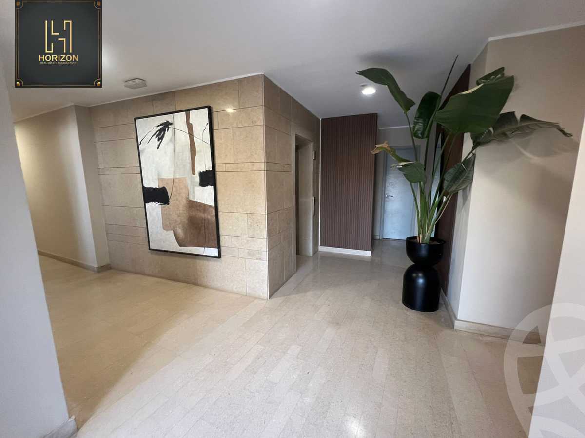 https://aqarmap.com.eg/en/listing/6353767-for-sale-cairo-new-cairo-compounds-villette-kmbwnd-sky-kwndwz-swdyk-villette