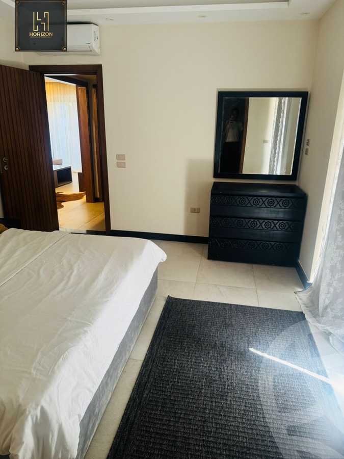 https://aqarmap.com.eg/en/listing/6353998-for-sale-cairo-new-cairo-compounds-lakeview-residence