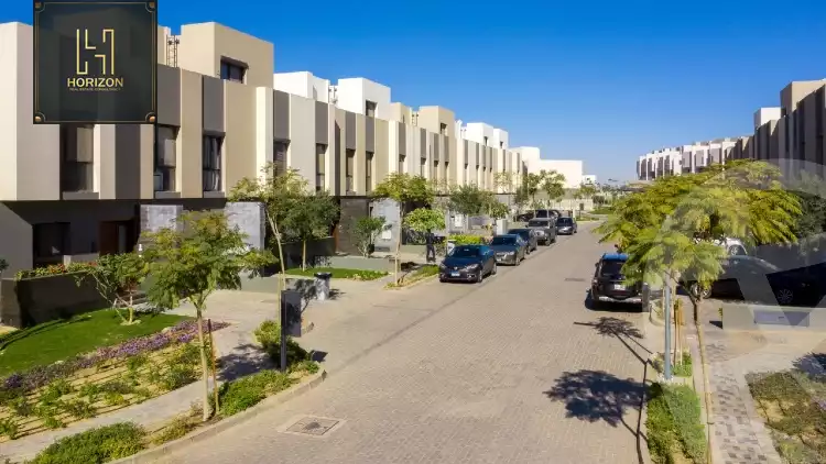 https://aqarmap.com.eg/ar/listing/6355800-for-sale-cairo-el-shorouk-compounds-al-burouj-compound-imkan