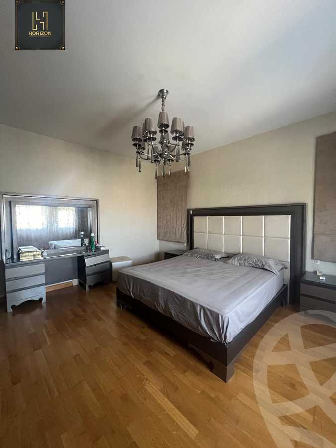 https://aqarmap.com.eg/en/listing/6355880-for-sale-cairo-mokattam-compounds-uptown-cairo-alba-alyah-uptown-cairo