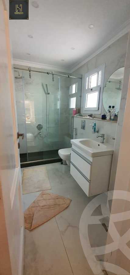 https://aqarmap.com.eg/ar/listing/6355962-for-rent-cairo-new-cairo-compounds-the-square