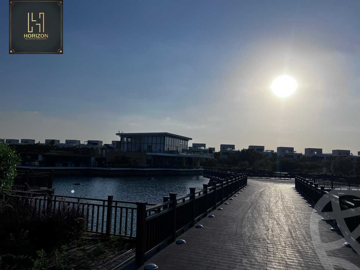 https://aqarmap.com.eg/en/listing/6356259-for-sale-cairo-el-shorouk-compounds-al-burouj-compound-imkan