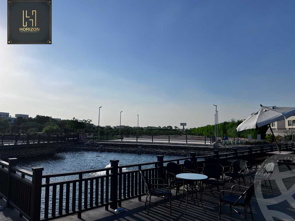 https://aqarmap.com.eg/en/listing/6356259-for-sale-cairo-el-shorouk-compounds-al-burouj-compound-imkan