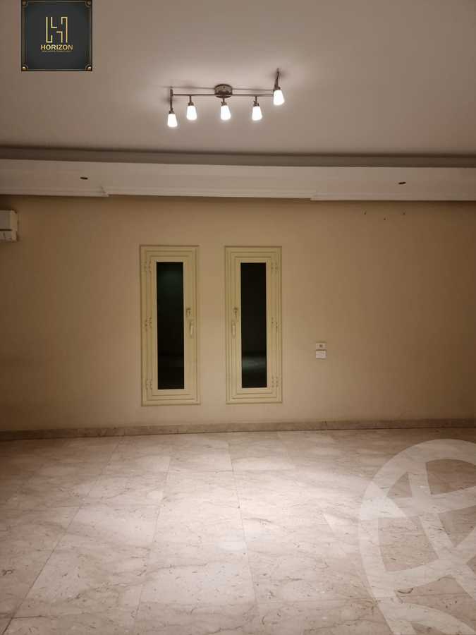 https://aqarmap.com.eg/en/listing/6356823-for-sale-cairo-new-cairo-compounds-moon-valley
