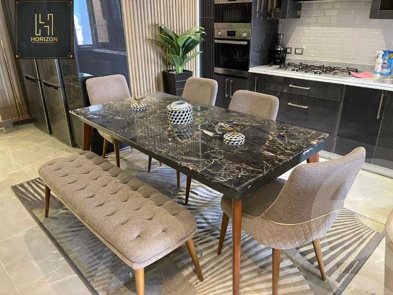 https://aqarmap.com.eg/ar/listing/6356912-for-sale-cairo-new-cairo-compounds-mountain-view-hyde-park