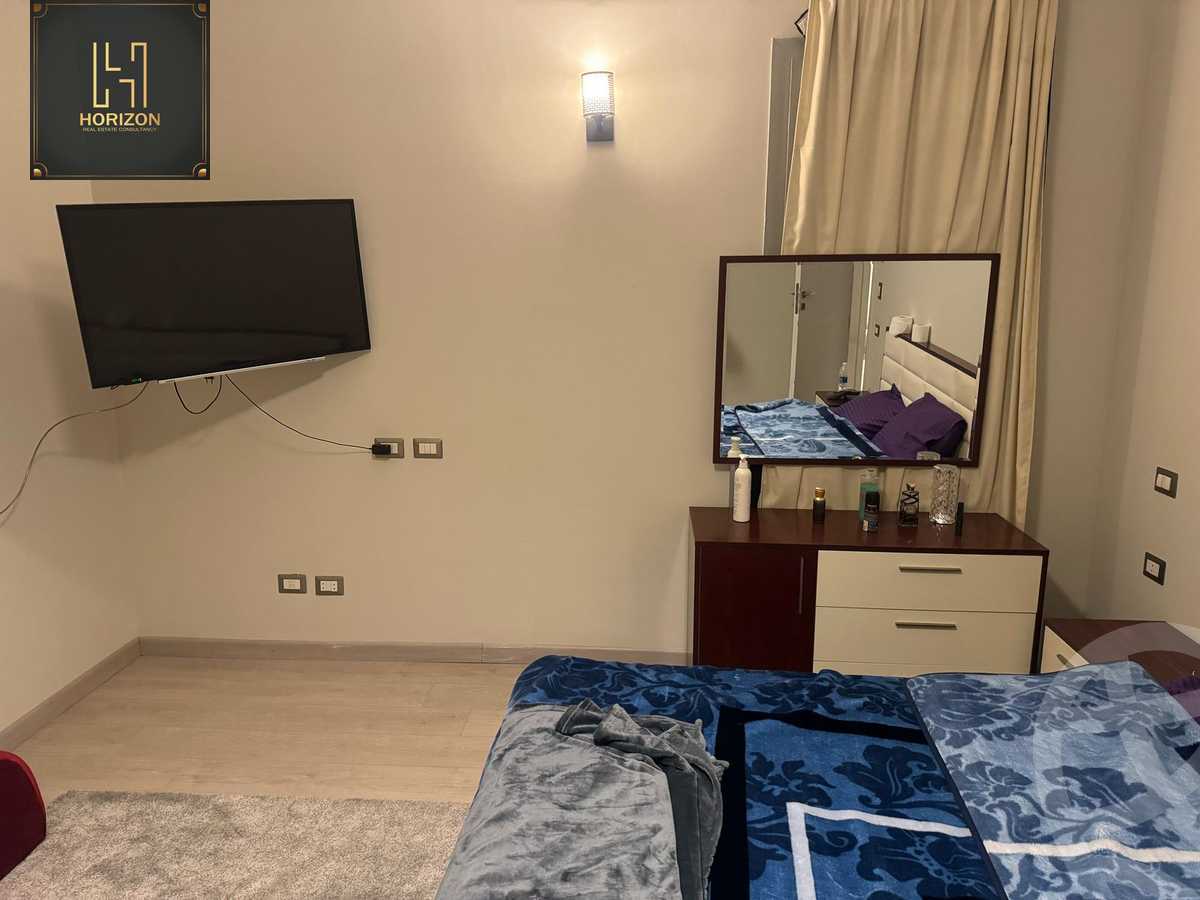 https://aqarmap.com.eg/ar/listing/6365112-for-sale-cairo-new-cairo-compounds-kmbwnd-fyldj-jyt-blm-hylz